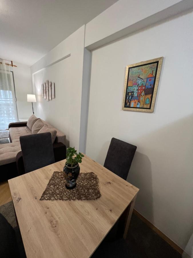 Apartment Dostojevski Novi Sad Eksteriør bilde